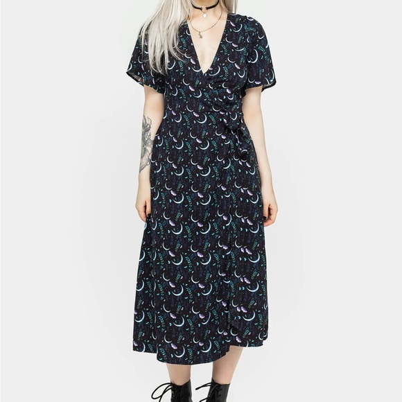 Disturbia DIANA MOON MOTH Midi Dress - Picture 4 of 4